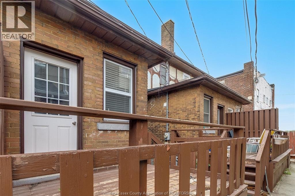 116 Elm Avenue, Windsor, ON, N9A 5G8 - 25