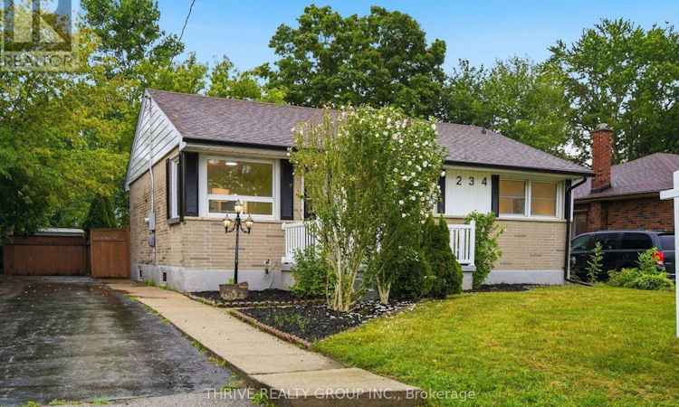 234 Goddard Boulevard