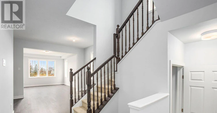 2104 Winsome Terrace, Ottawa, ON, K4A 5N1 - 4