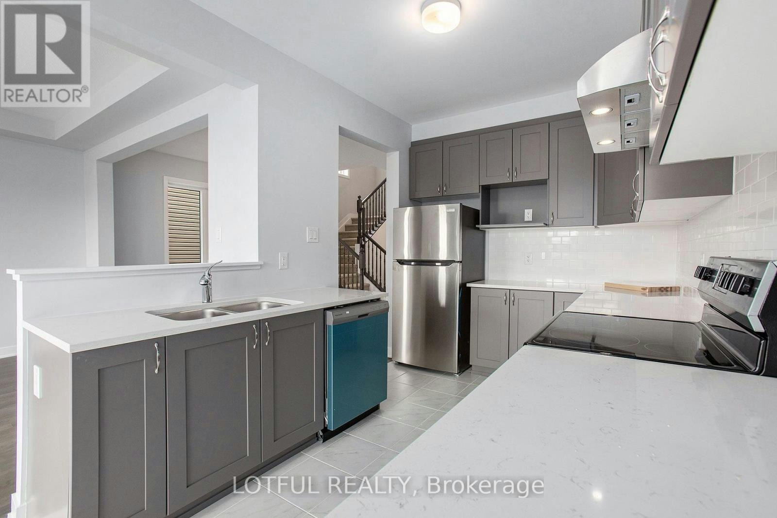2104 Winsome Terrace, Ottawa, ON, K4A 5N1 - 12