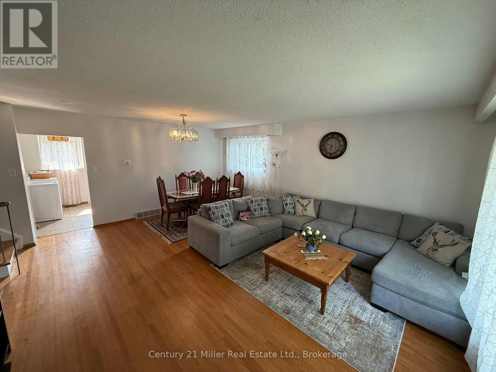 35 Melville Crescent, Brampton, ON, L6W 2S3 - 3