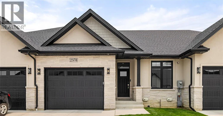 2578 Barkley, Windsor, ON, N8P 0E9 - 2