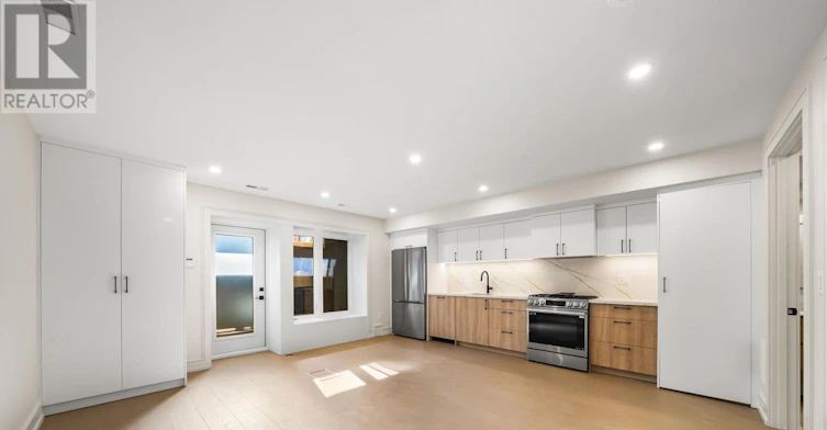 1-131 Dovercourt Road, Toronto, ON, M6J 3C5