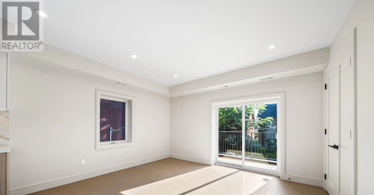 2ND FLOOR-131 Dovercourt Road, Toronto, ON, M6J 3C5 - 3