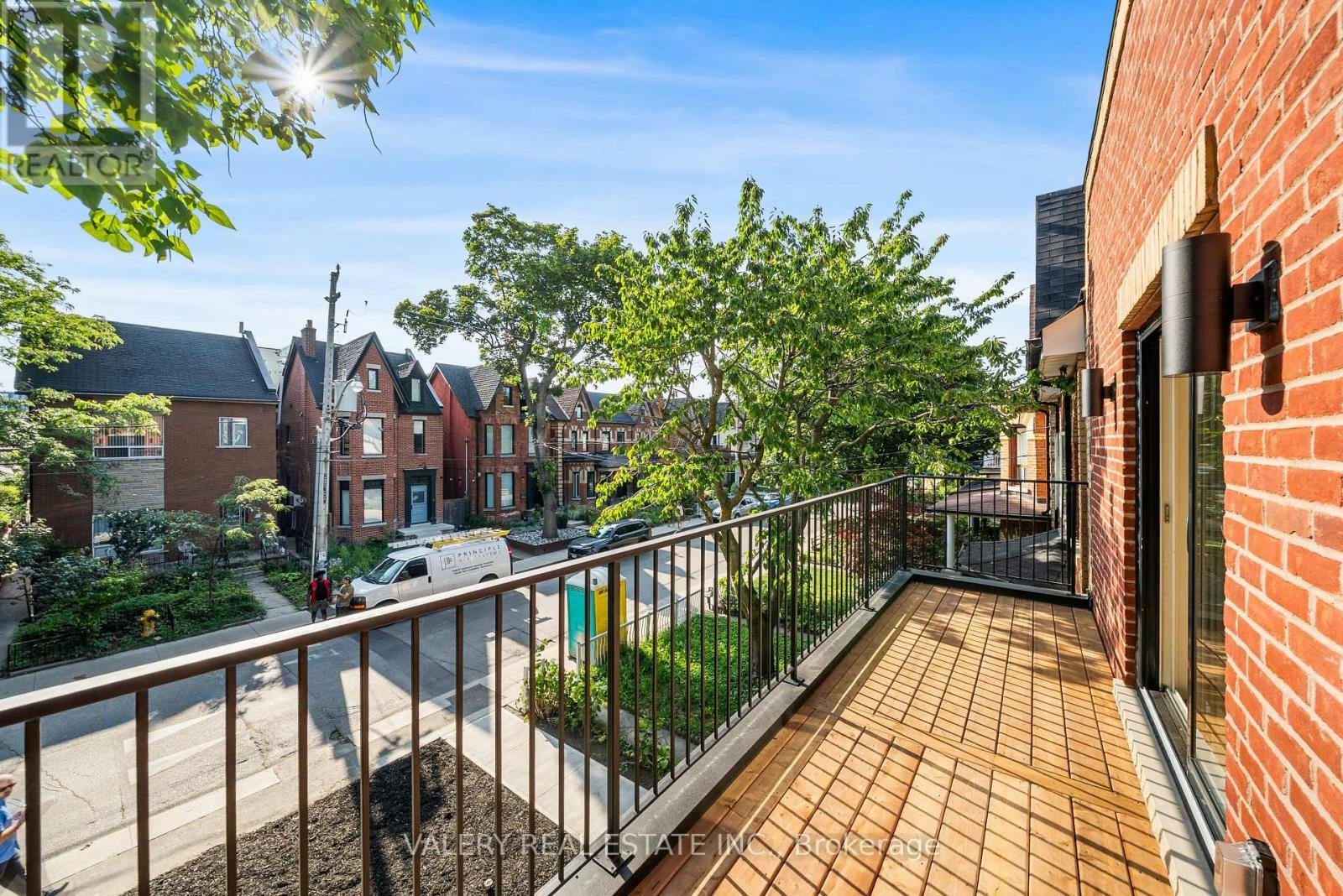 2ND FLOOR-131 Dovercourt Road, Toronto, ON, M6J 3C5 - 5