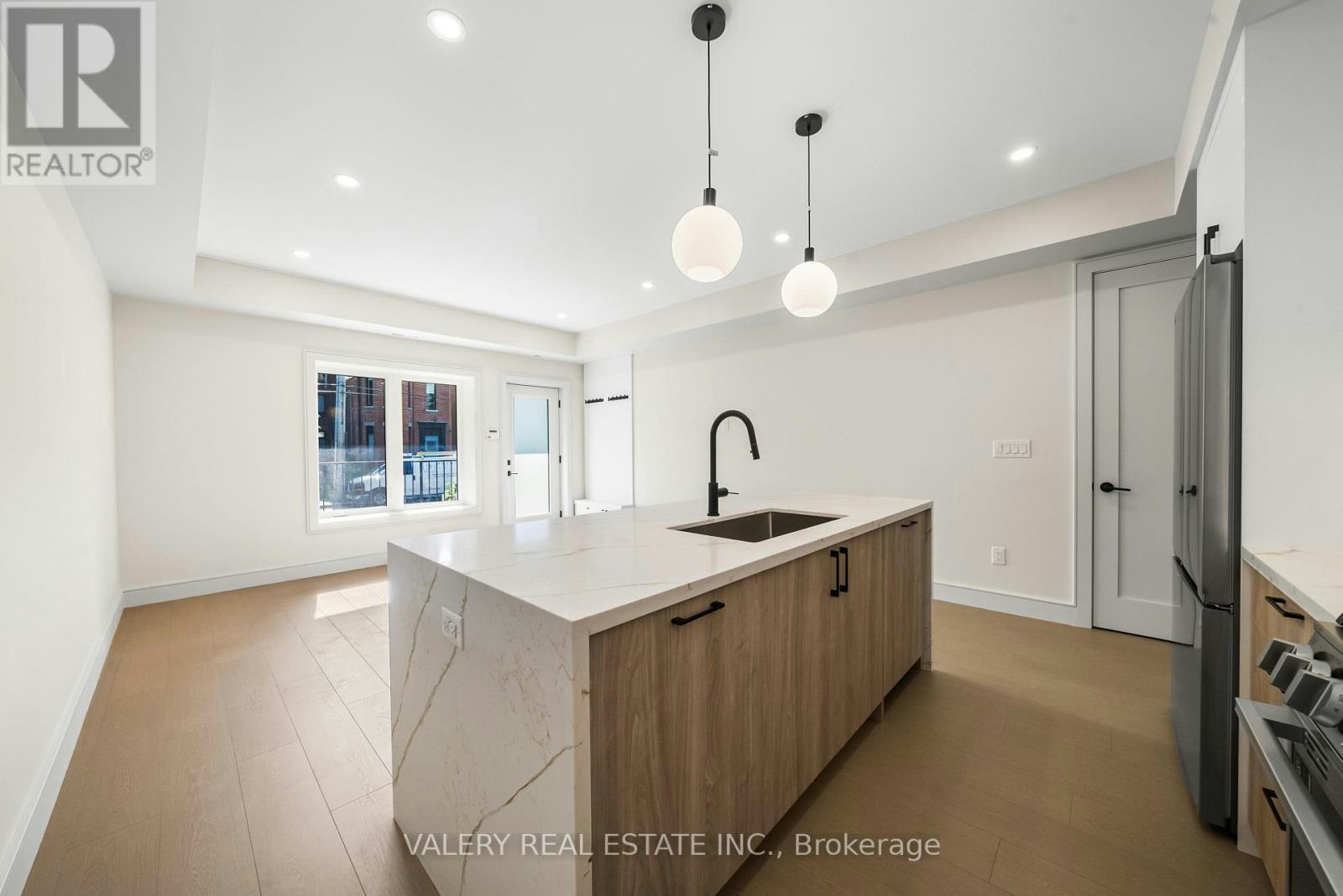 MAIN-131 Dovercourt Road, Toronto, ON, M6J 3C5 - 6