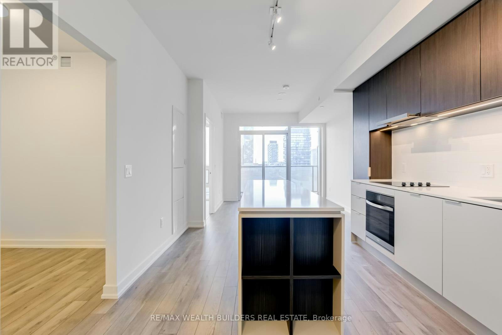 1208-89 Church Street, Toronto, ON, M5C 0B7 - 2