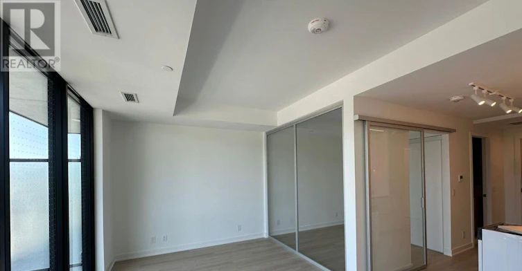221-699 Sheppard Avenue E, Toronto, ON, M2K 0J5 - 2