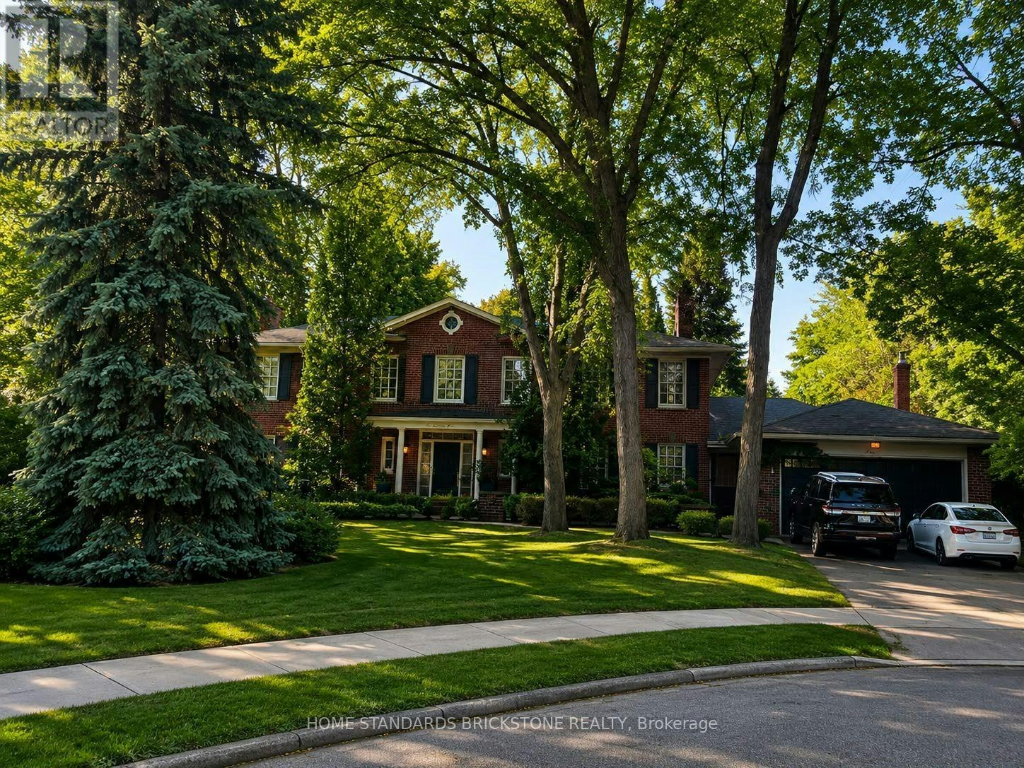 2 Zaharias Court, Toronto, ON, M2L 2H6