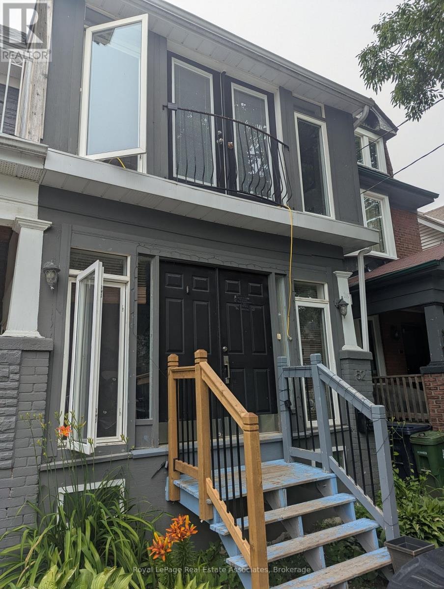 MN&2ND-52 Ashdale Avenue, Toronto, ON, M4L 2Y7
