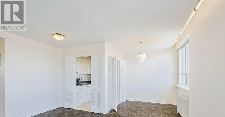 902-485 Kingston Road, Toronto, ON, M4L 1V6 - 6