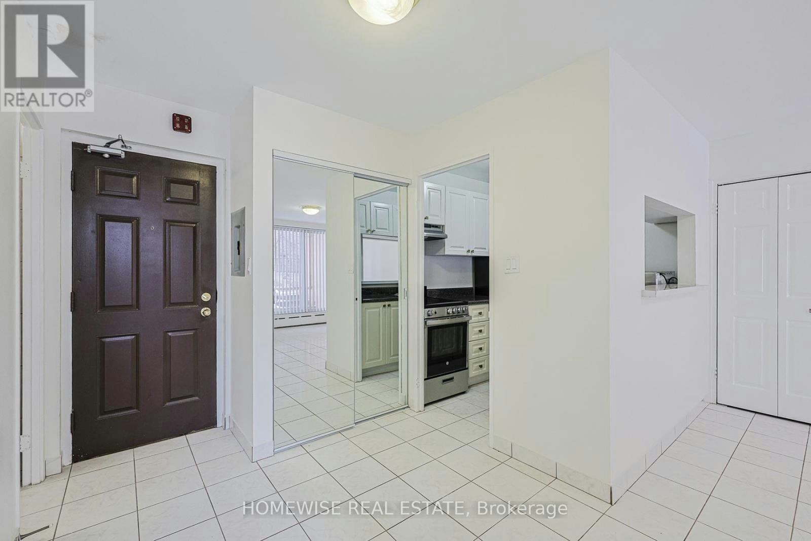 105-485 Kingston Road, Toronto, ON, M4L 1V6 - 4
