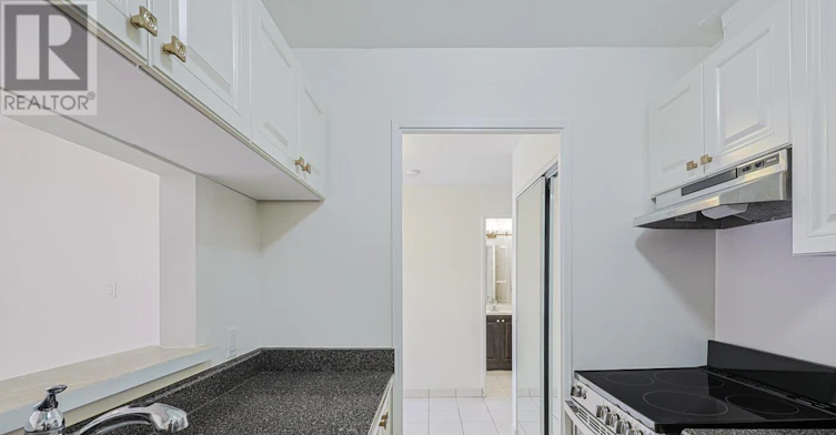 105-485 Kingston Road, Toronto, ON, M4L 1V6 - 14