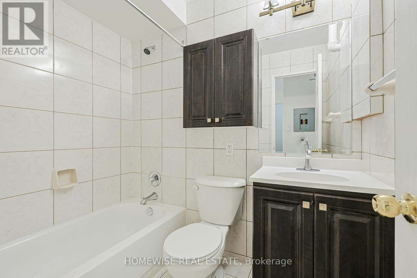 105-485 Kingston Road, Toronto, ON, M4L 1V6 - 10
