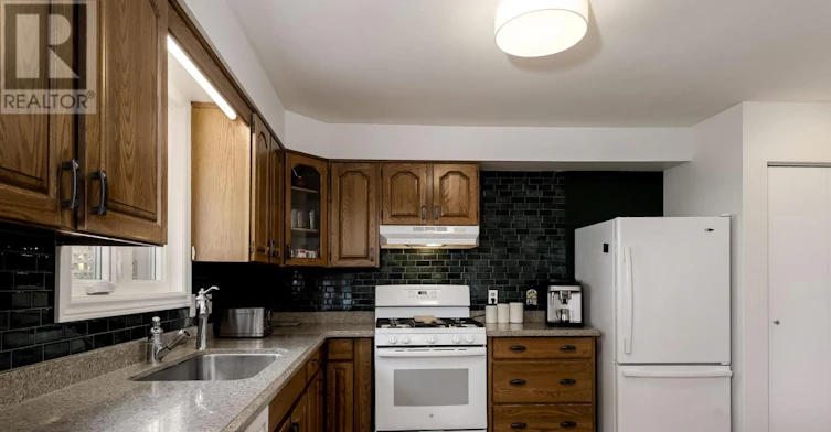 7 Hillside Court, St. Marys, ON, N4X 1C3 - 14
