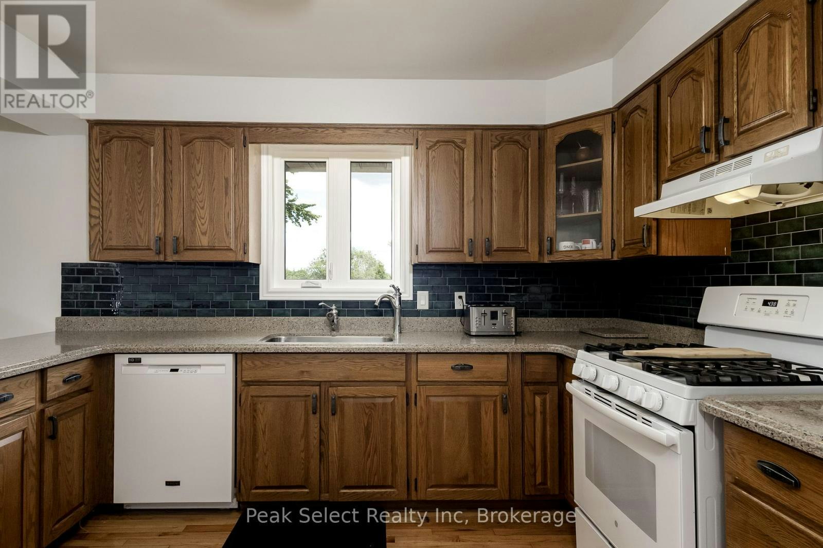 7 Hillside Court, St. Marys, ON, N4X 1C3 - 15