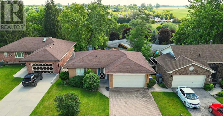 7 Hillside Court, St. Marys, ON, N4X 1C3 - 7