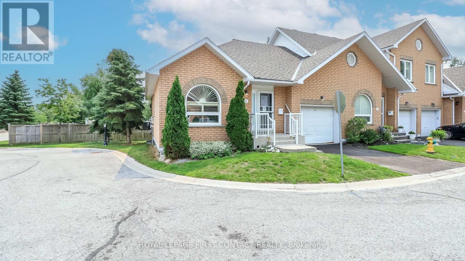 1-318 Little Avenue, Barrie, ON, L4Z 2Z6