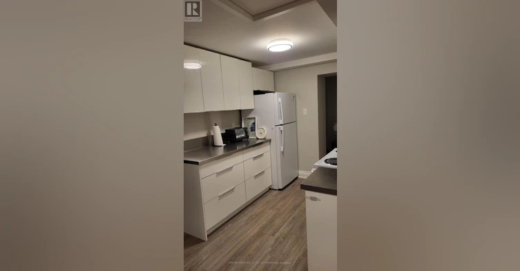 67 Cartwright Avenue, Toronto, ON, M6A 1V1 - 9