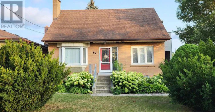 67 Cartwright Avenue, Toronto, ON, M6A 1V1