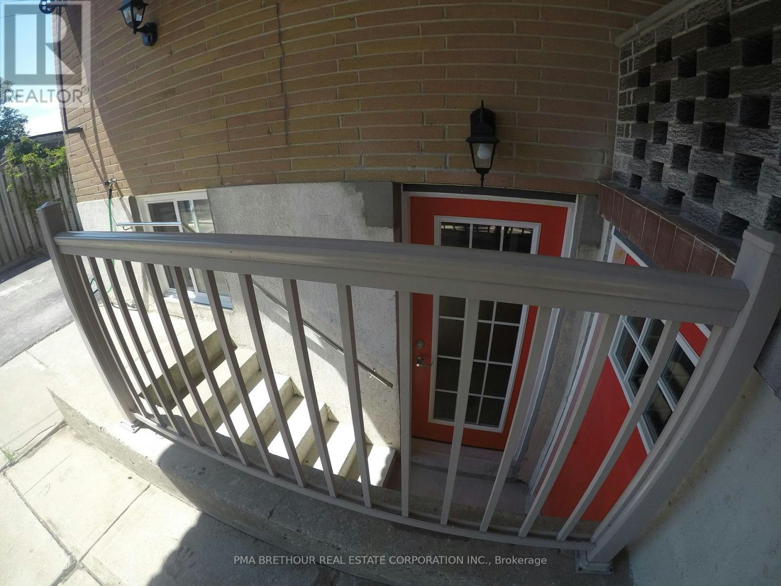 67 Cartwright Avenue, Toronto, ON, M6A 1V1 - 5
