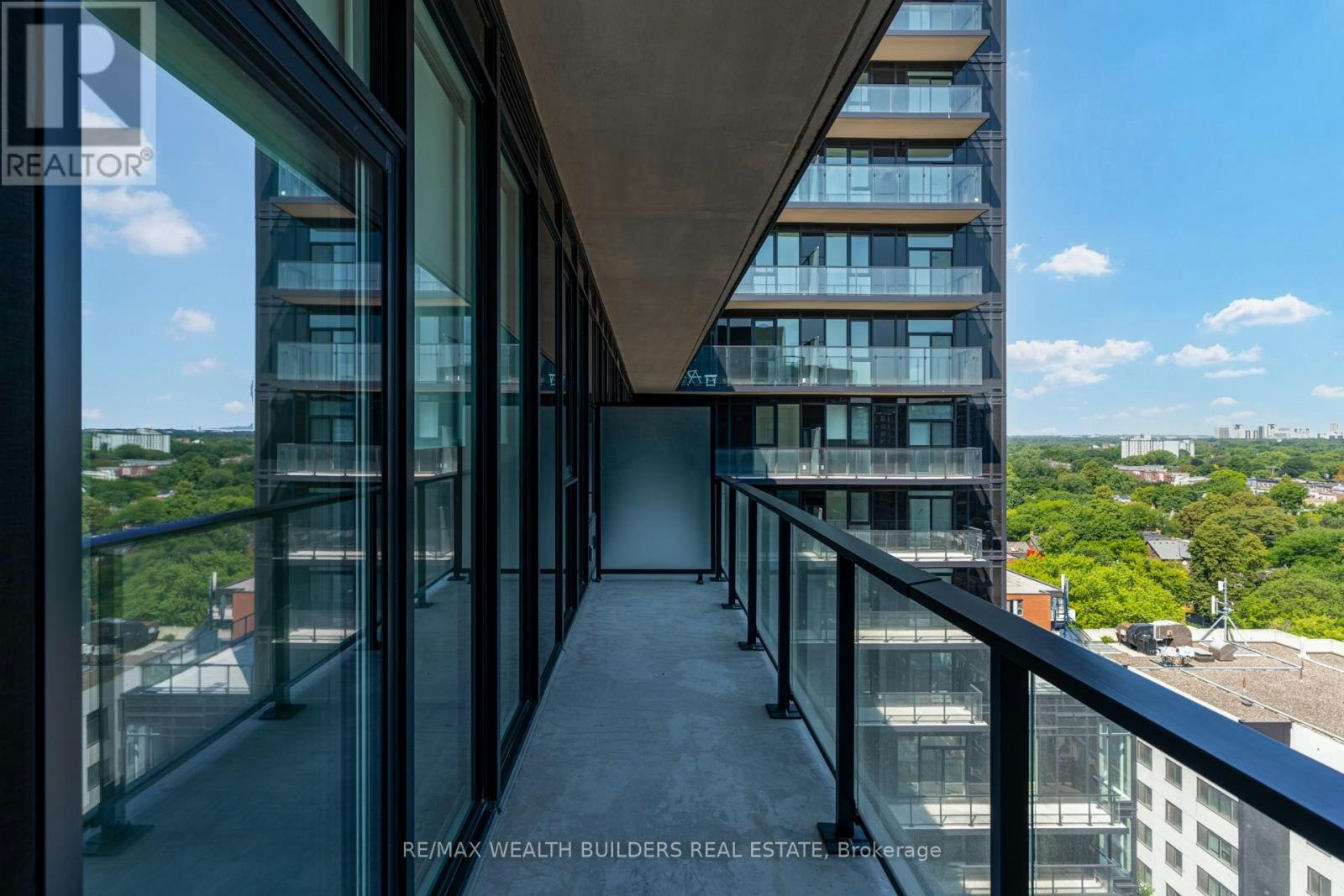 1103-285 Dufferin Street, Toronto, ON, M6K 0J2 - 26