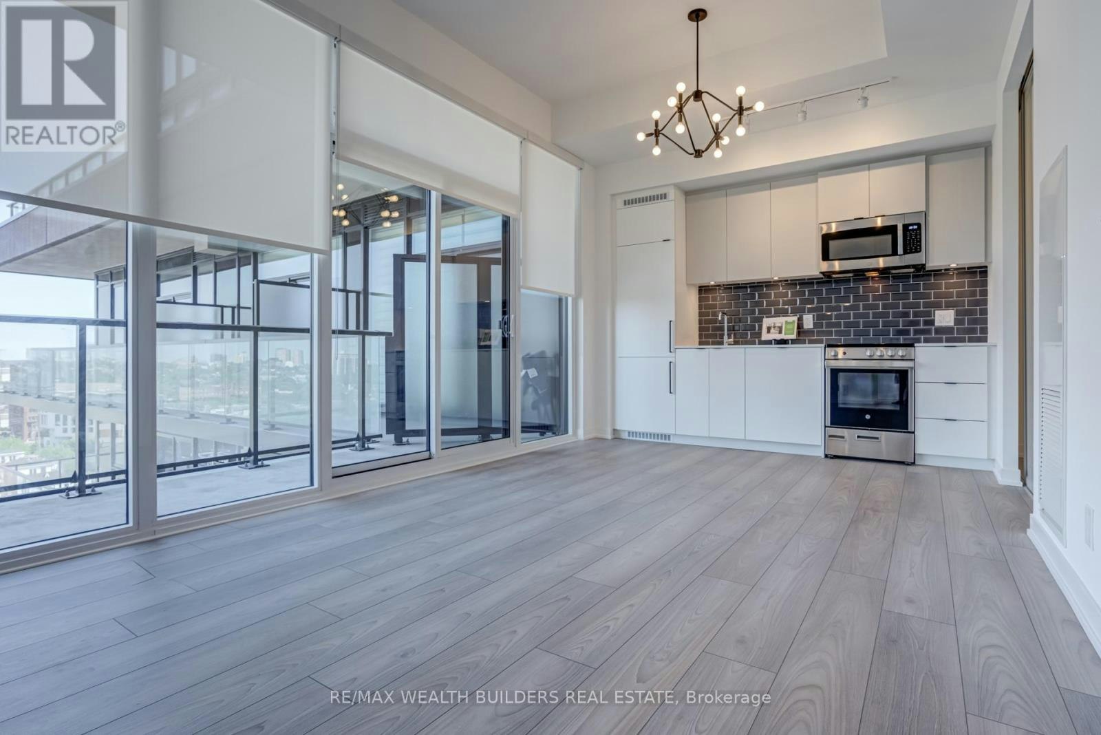 1103-285 Dufferin Street, Toronto, ON, M6K 0J2 - 6