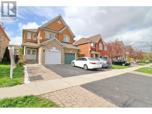 3157 Bentley Drive, Mississauga, ON, L5M 6V8