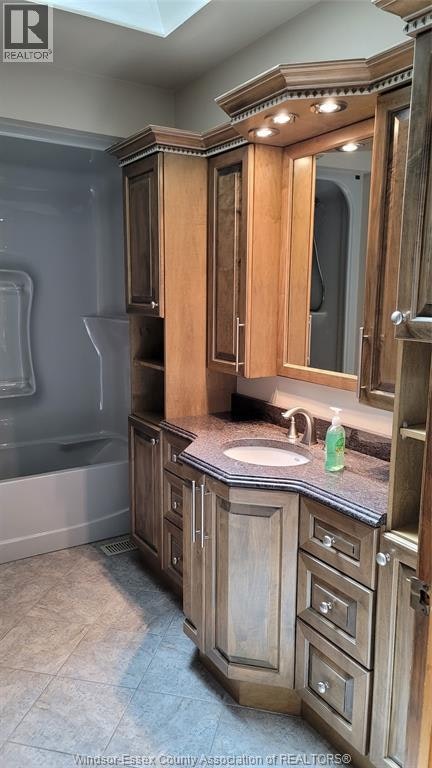 138 Hampton, Windsor, ON, N9E 4M5 - 6