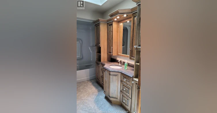 138 Hampton, Windsor, ON, N9E 4M5 - 6
