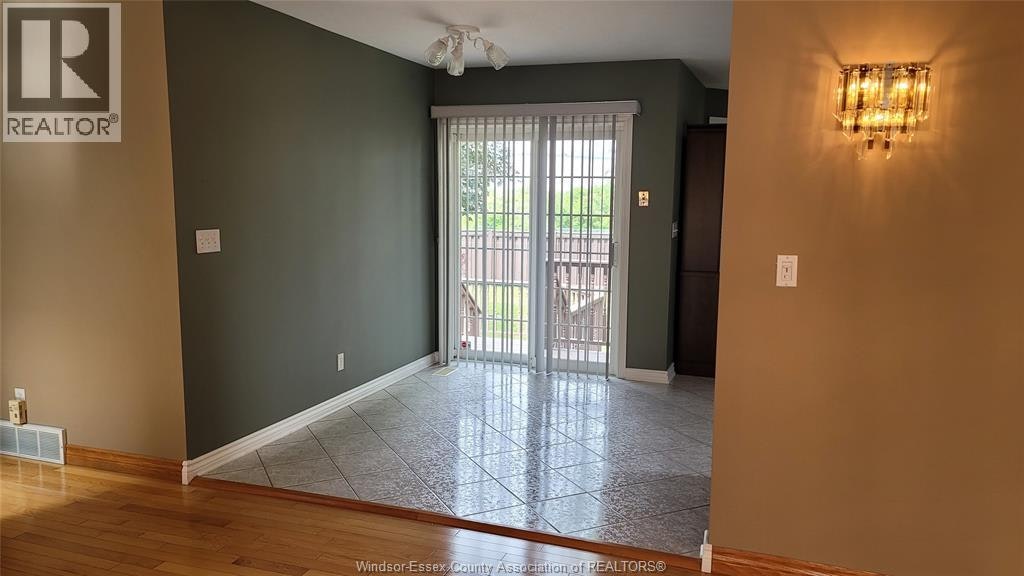 138 Hampton, Windsor, ON, N9E 4M5 - 4