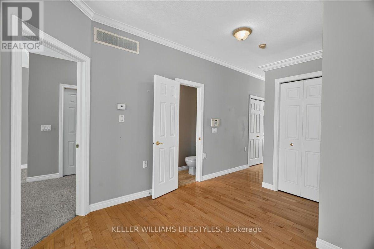 20-1574 Richmond Street, London, ON, N6G 5H7 - 16