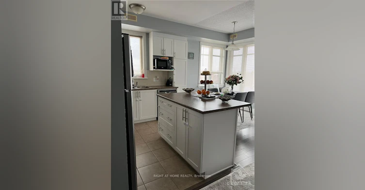 H-57 Tayside Private, Ottawa, ON, K2J 2T3 - 6