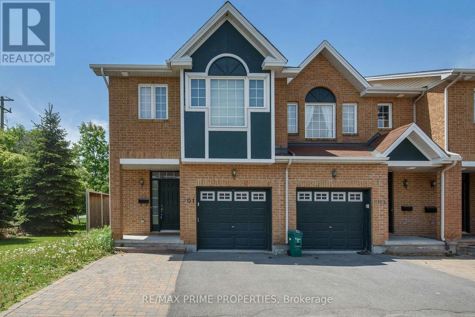 201 Freedom Private, Ottawa, ON, K1G 6W1