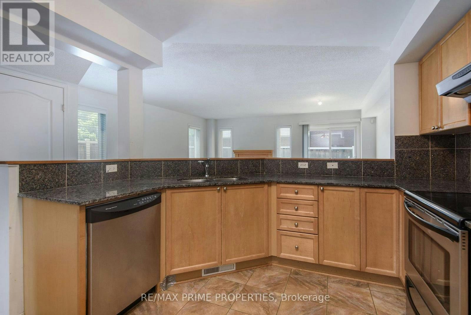 201 Freedom Private, Ottawa, ON, K1G 6W1 - 7