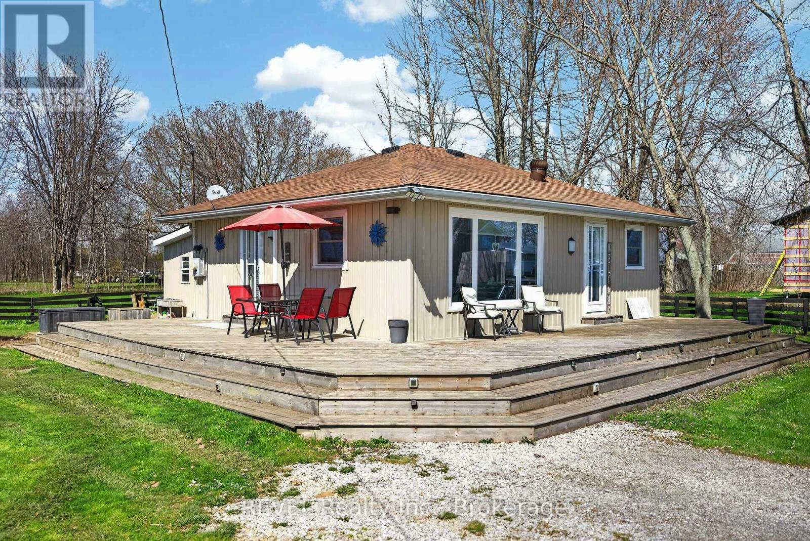 11 Walter Drive, Cayuga, ON, N0A 1L0