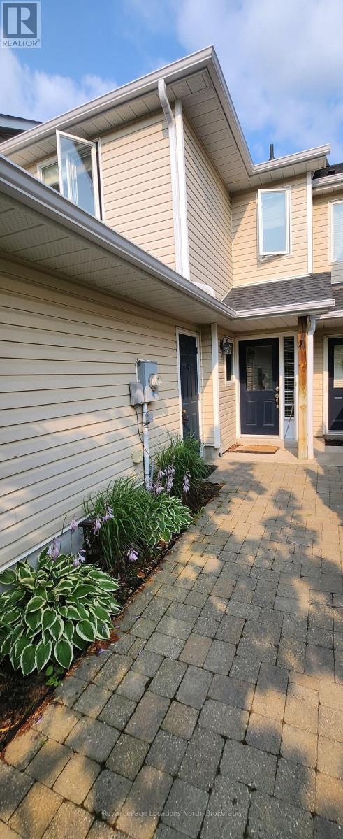 4-107 Ellen Lane, Collingwood, ON, L9Y 4W4 - 2