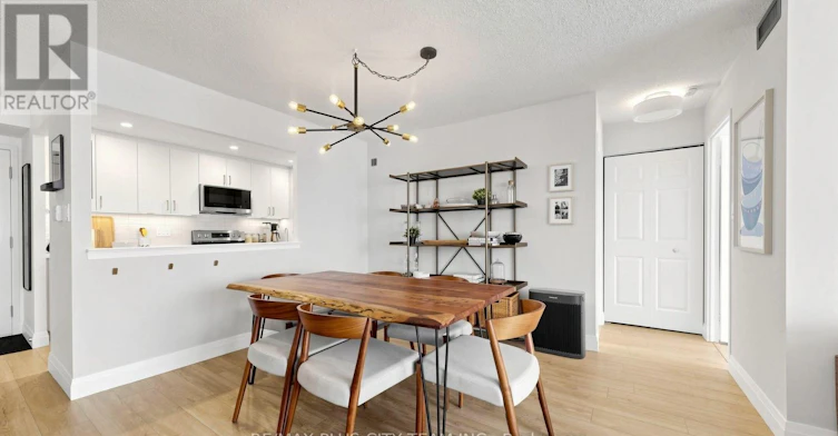 437-22 Southport Street, Toronto, ON, M6S 4Y9 - 7