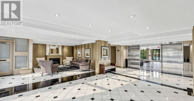437-22 Southport Street, Toronto, ON, M6S 4Y9 - 38