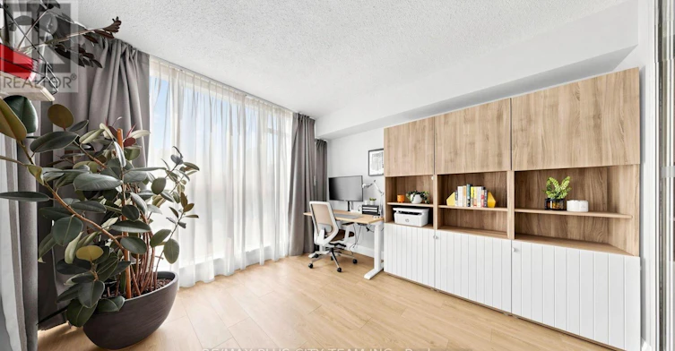 437-22 Southport Street, Toronto, ON, M6S 4Y9 - 17