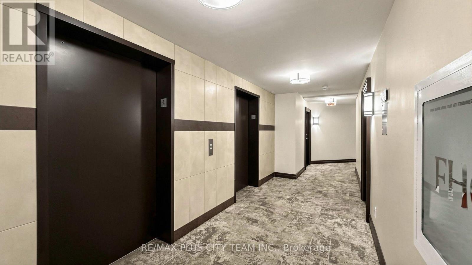 437-22 Southport Street, Toronto, ON, M6S 4Y9 - 23