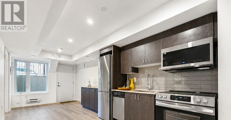 1-183 William Duncan Road, Toronto, ON, M3K 0B7 - 8
