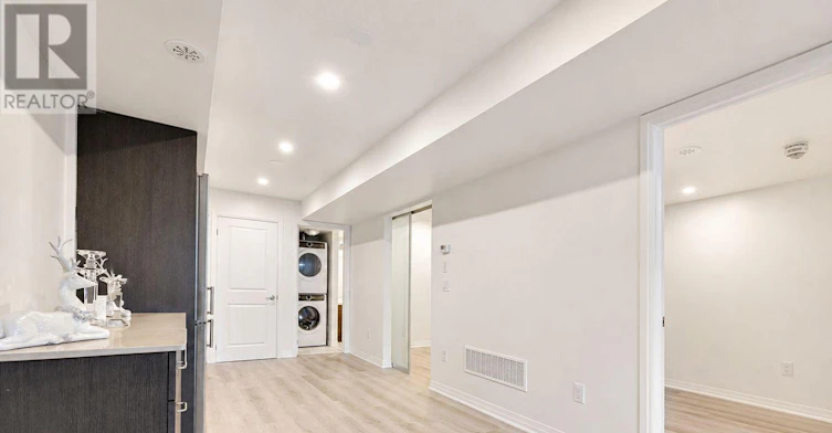 1-183 William Duncan Road, Toronto, ON, M3K 0B7 - 4