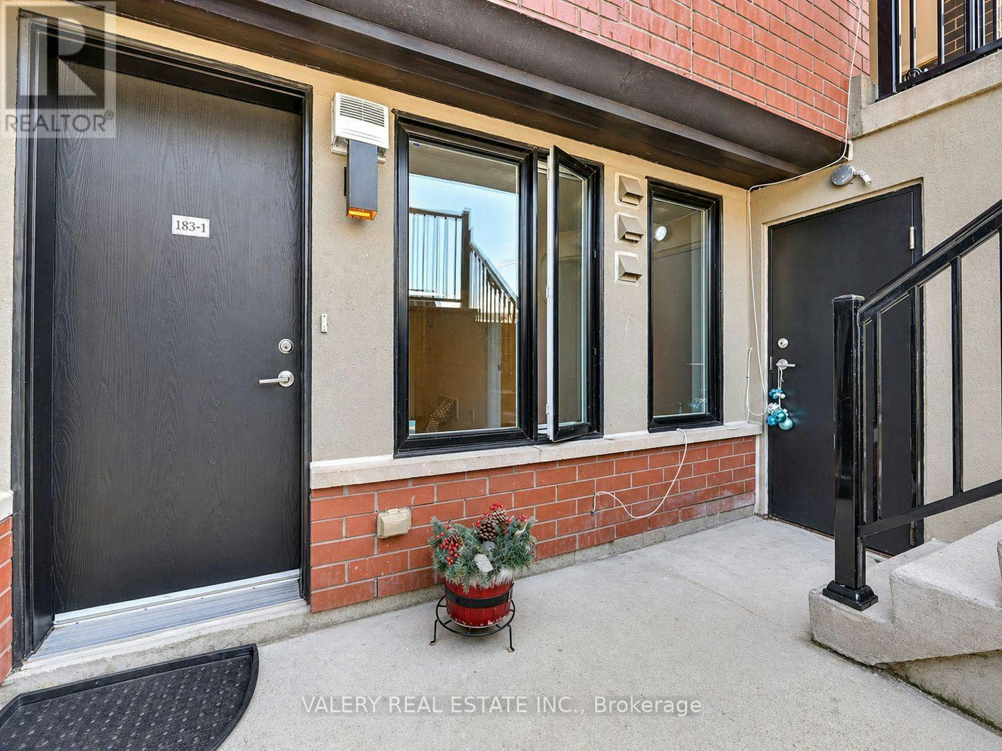 1-183 William Duncan Road, Toronto, ON, M3K 0B7 - 2