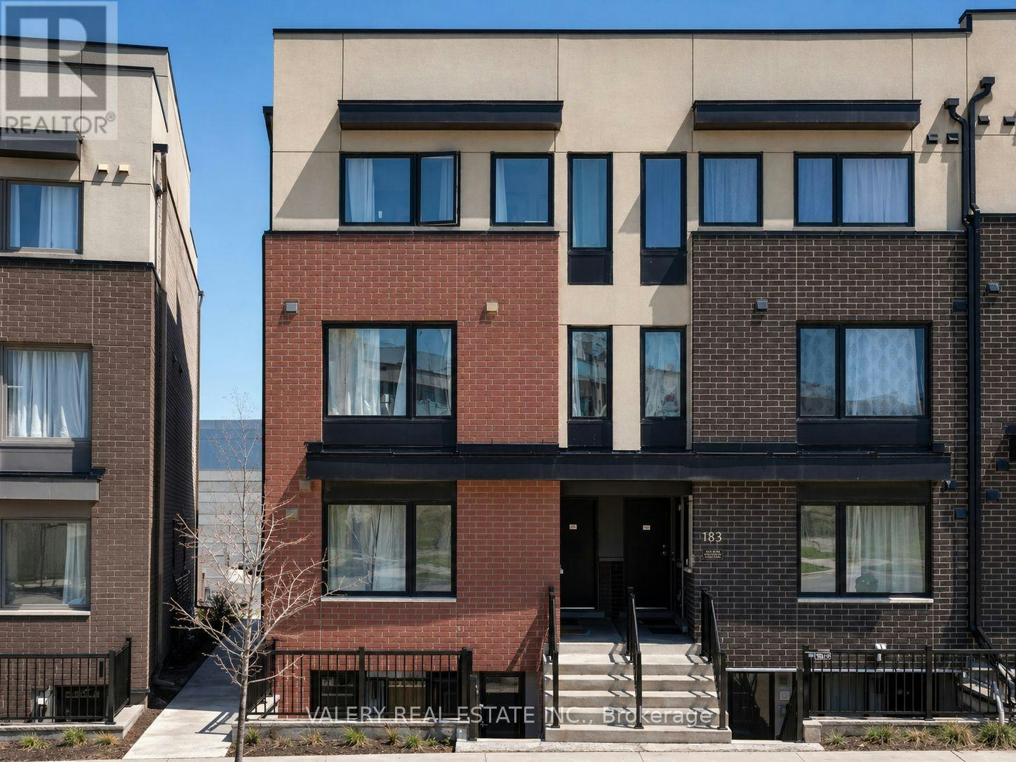 1-183 William Duncan Road S, Toronto, ON, M3K 0B7