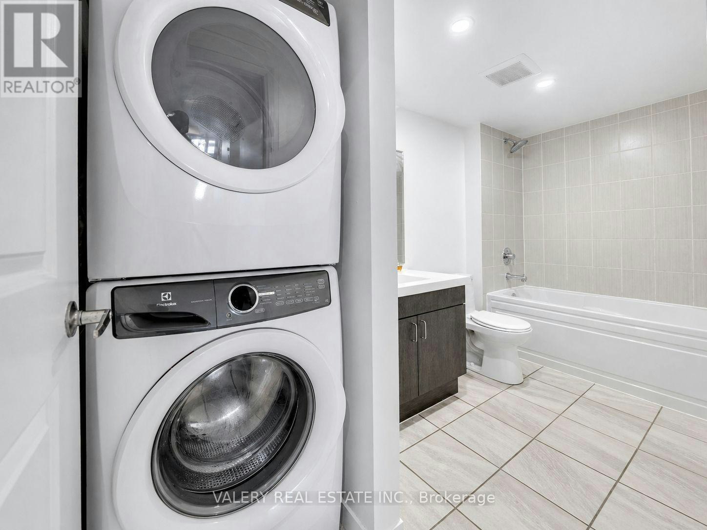 1-183 William Duncan Road, Toronto, ON, M3K 0B7 - 18