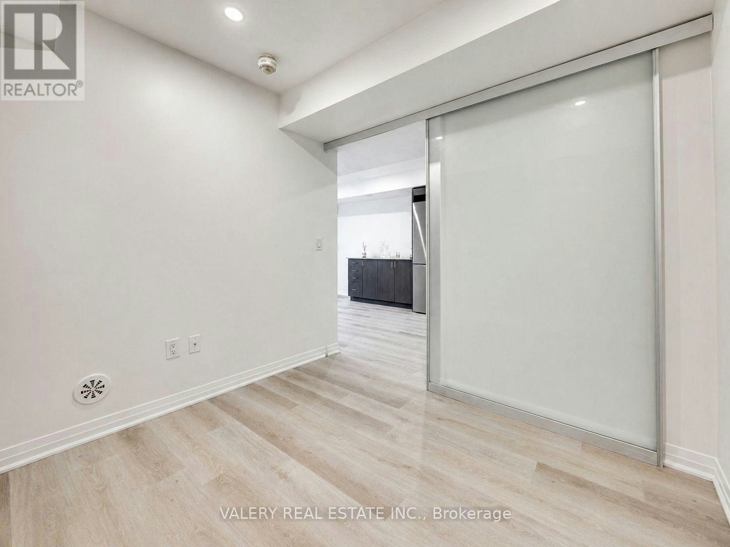 1-183 William Duncan Road, Toronto, ON, M3K 0B7 - 15