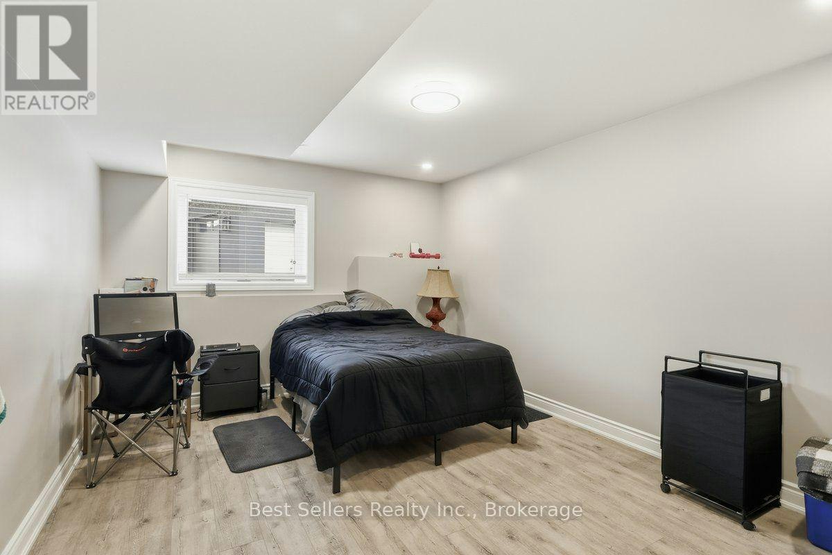 2-56 Florence Street W, Huntsville, ON, P1H 1V5 - 5