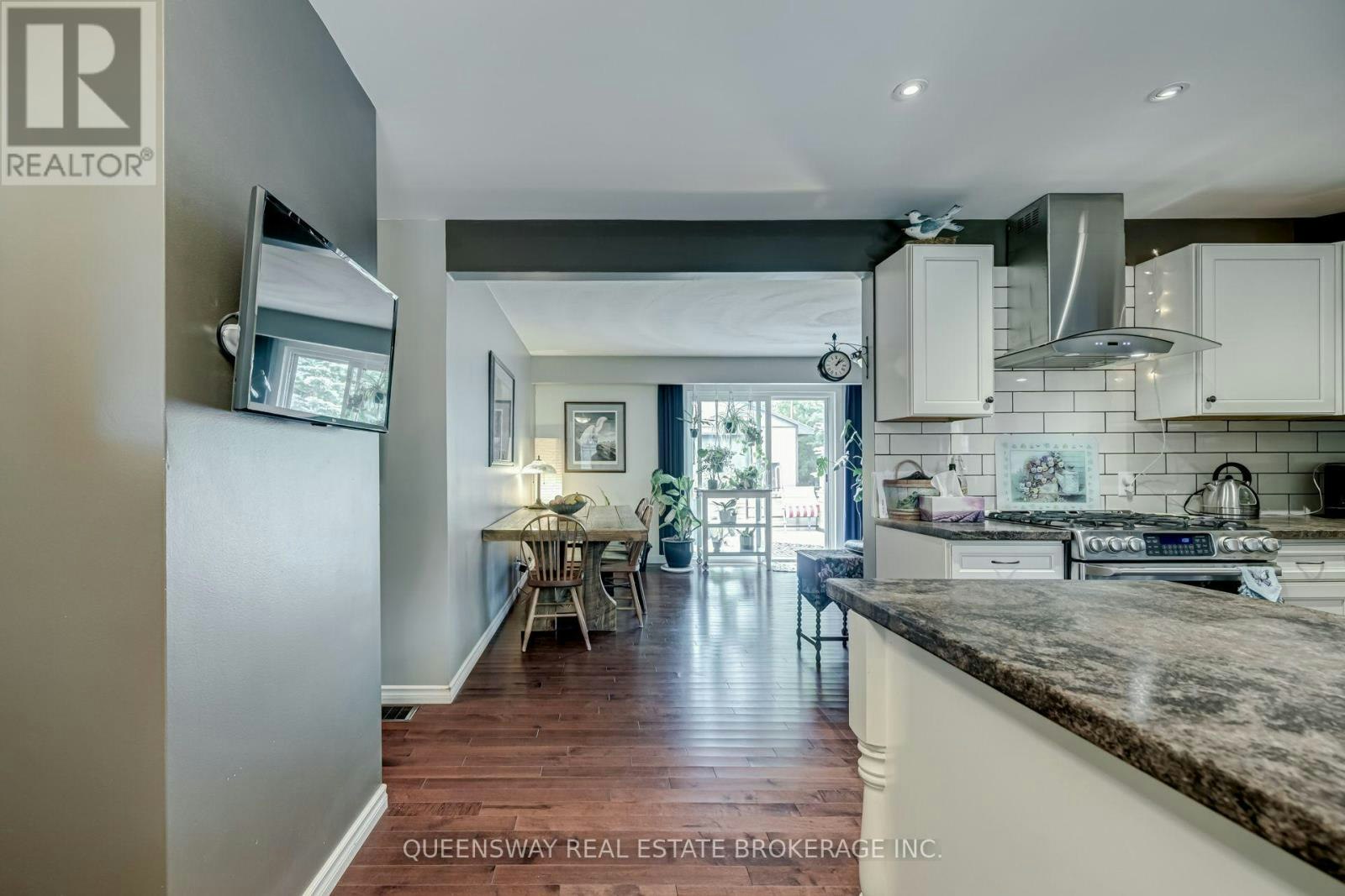 14 Webb Street, East Luther Grand Valley, ON, L0N 1G0 - 2