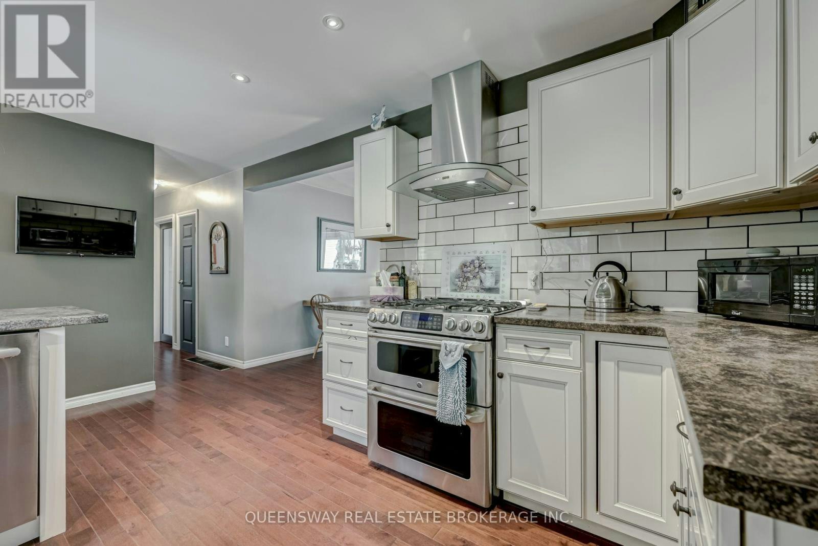14 Webb Street, East Luther Grand Valley, ON, L0N 1G0 - 6